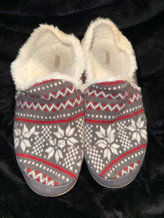 TOMS Shoes - TOMS Gray Fair Isle Faux Fur Lined Slippers